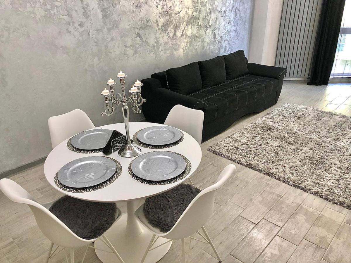 Apartament Rai Alezzi Beach Resort Mamaia Nord Navodari Bagian luar foto